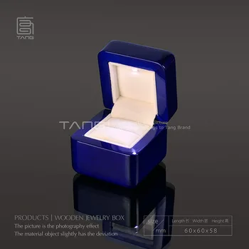 Nové Manželstvo Návrh Krúžok Box S Light Blue Klavírny Lak na Drevo Box Romantický Balenie Darčeka 143 Veľkosť 6*6*58 cm A020